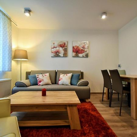 Špindlerŭv Mlýn Apartment Dalibor II With Private Entrance And Private Garage מראה חיצוני תמונה