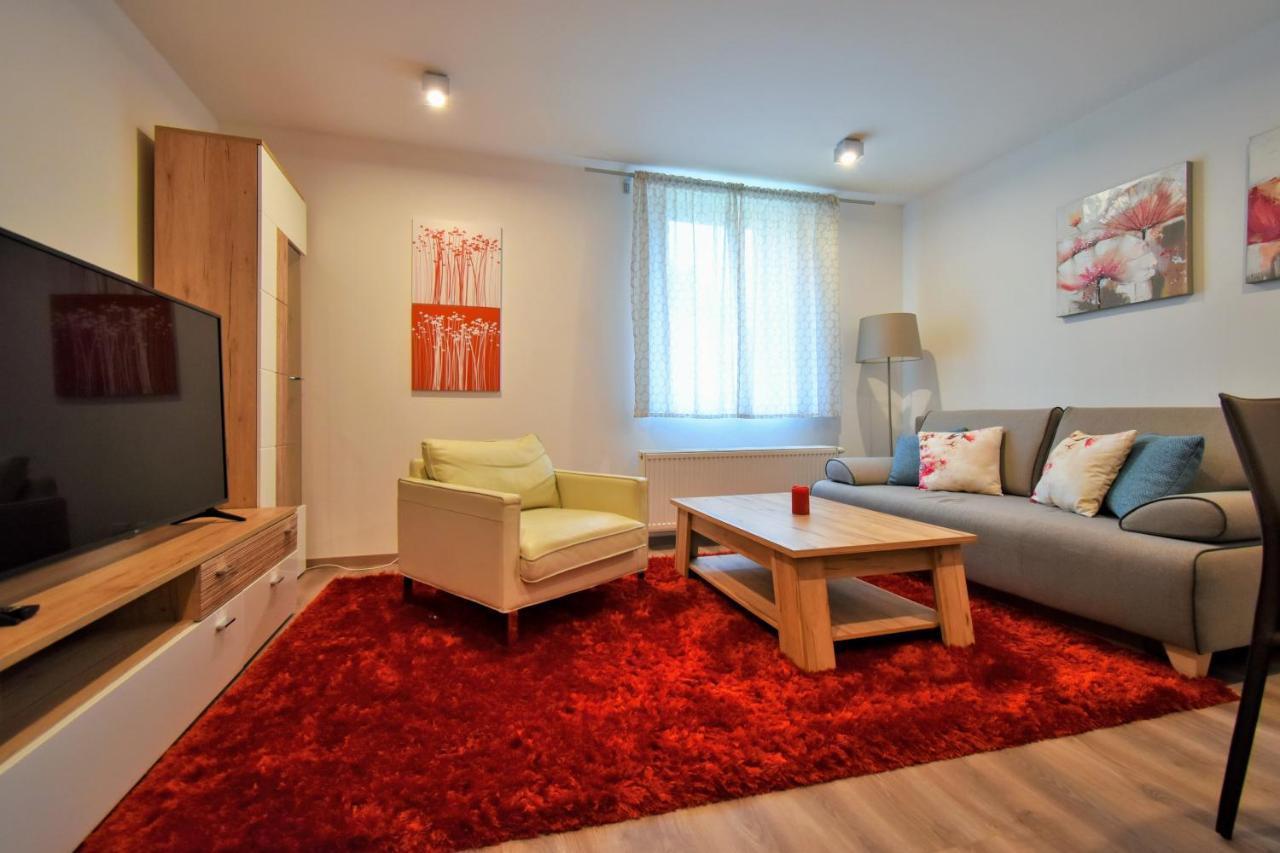 Špindlerŭv Mlýn Apartment Dalibor II With Private Entrance And Private Garage מראה חיצוני תמונה