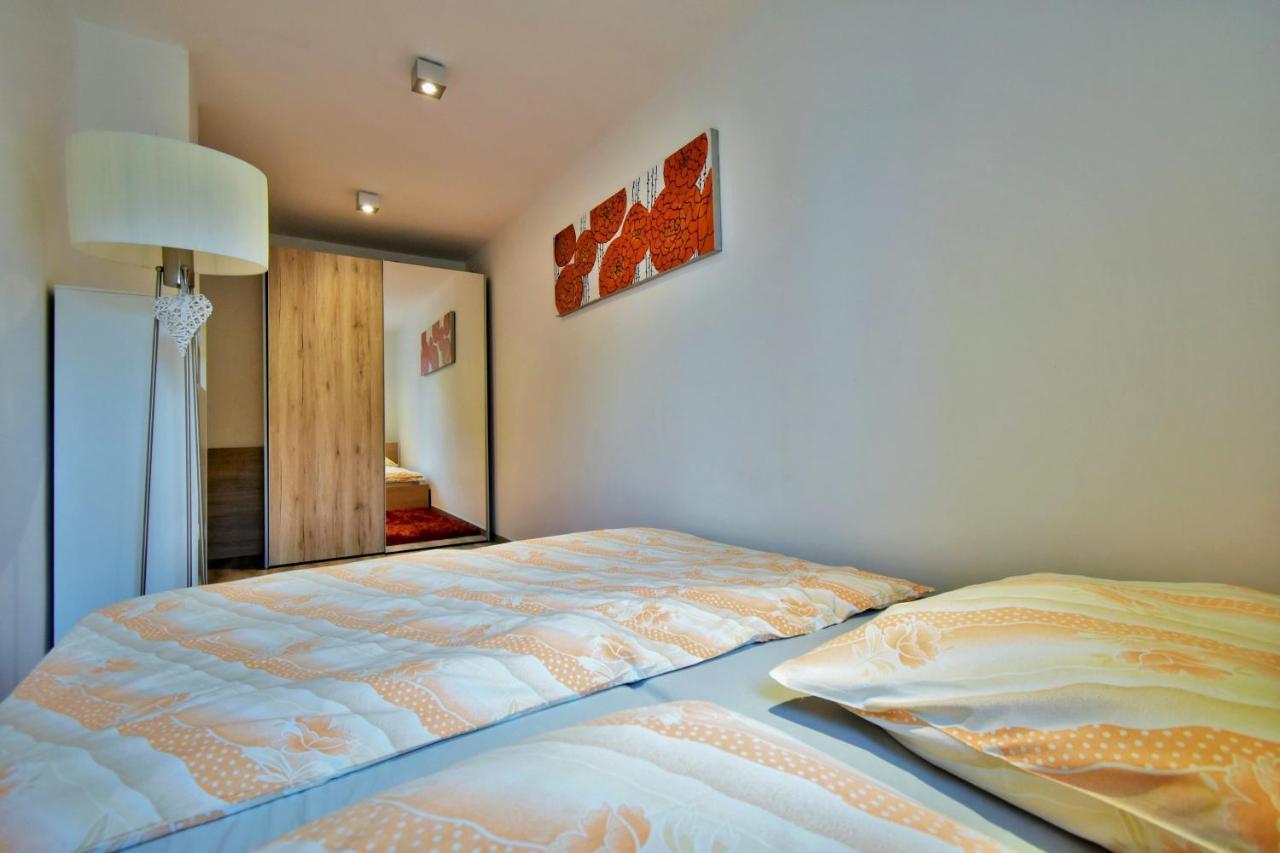 Špindlerŭv Mlýn Apartment Dalibor II With Private Entrance And Private Garage מראה חיצוני תמונה