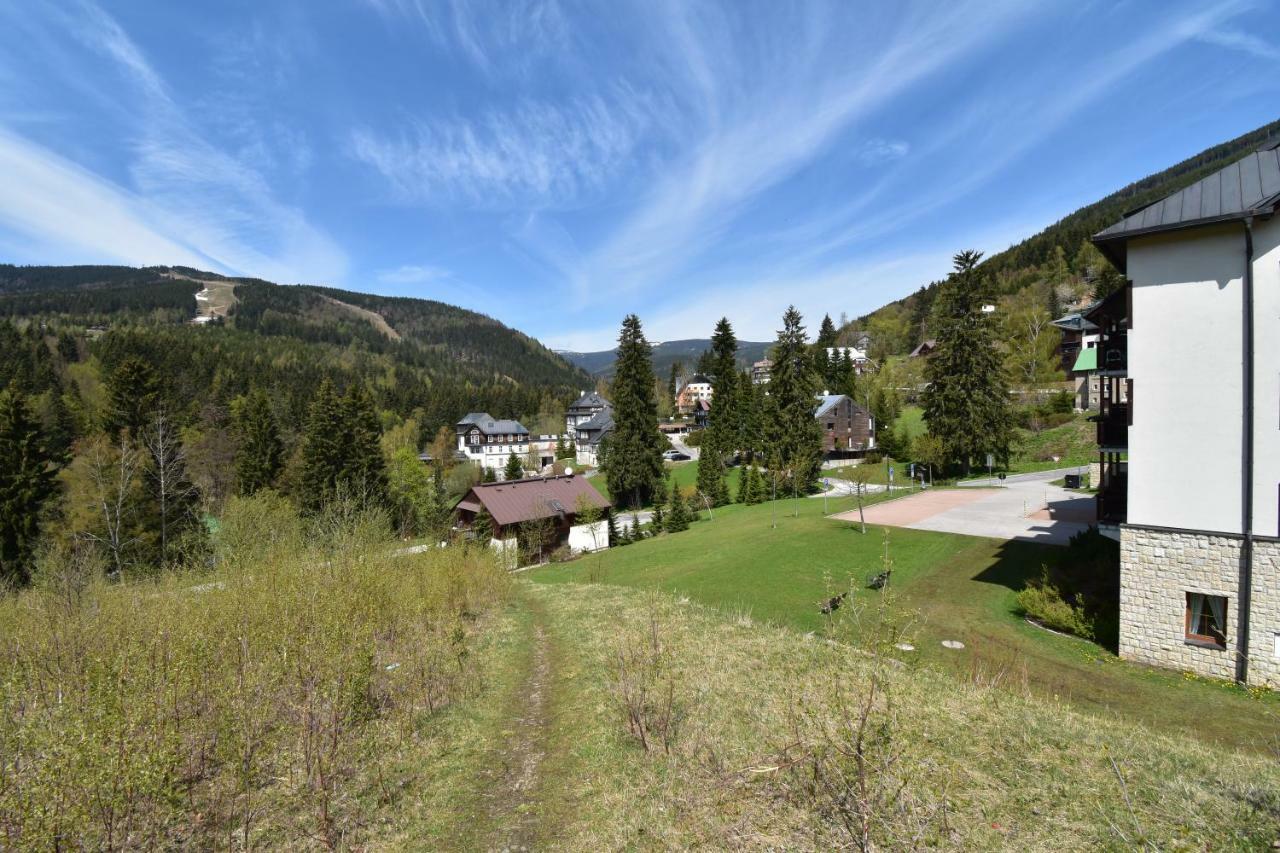Špindlerŭv Mlýn Apartment Dalibor II With Private Entrance And Private Garage מראה חיצוני תמונה